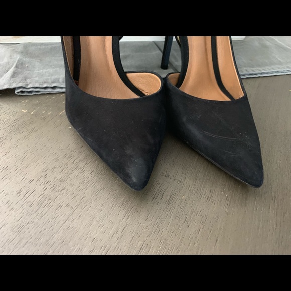 Black Steven Madden Heels - Picture 2 of 7